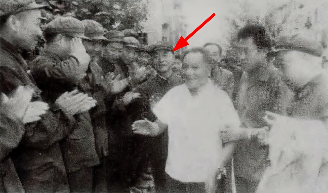 杜义德：击毙王近山战马，68岁坐镇西北，邓小平