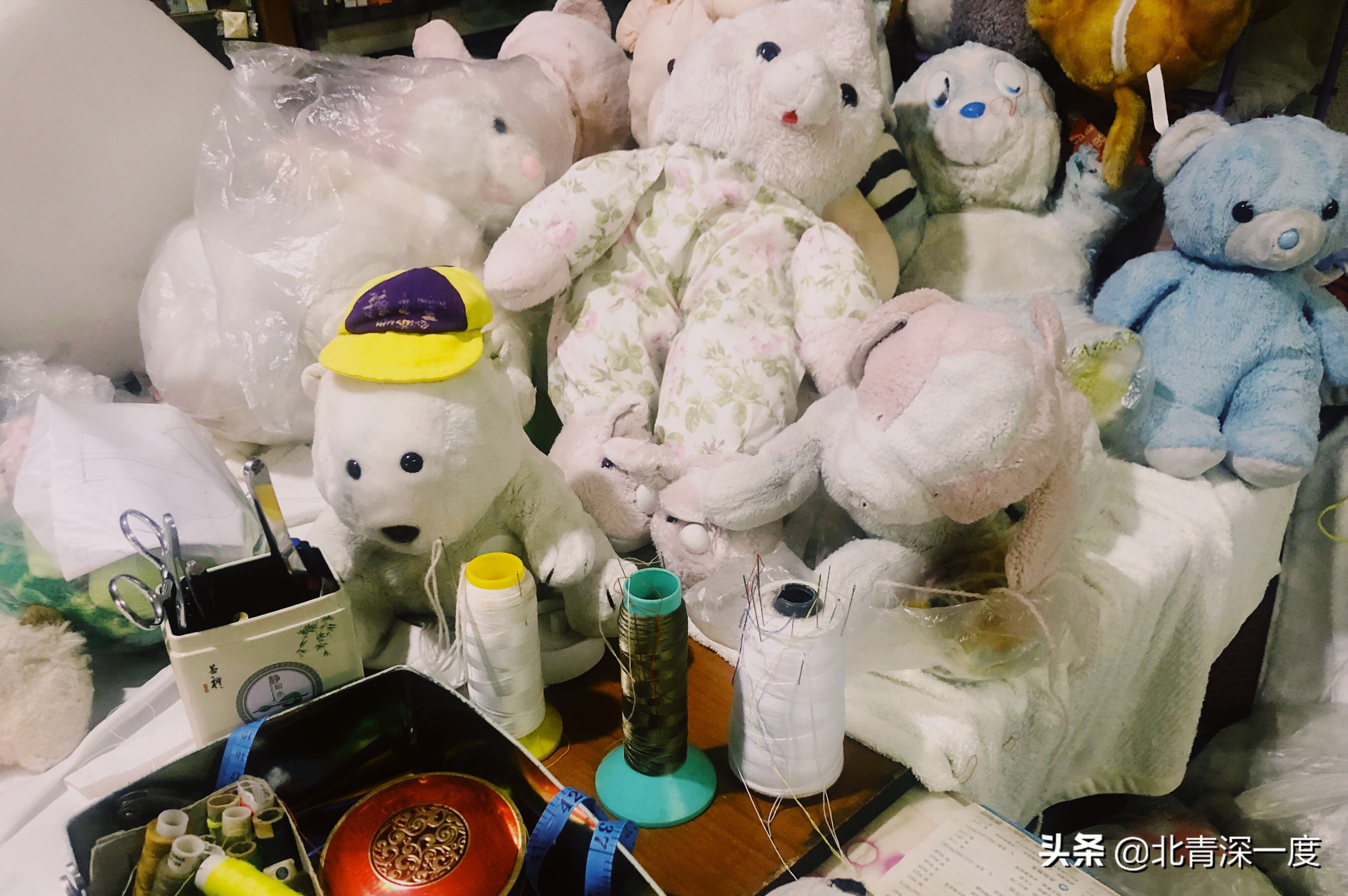 When " out of print " toy of wool cloth with soft nap is encountered " exclusive " repair division