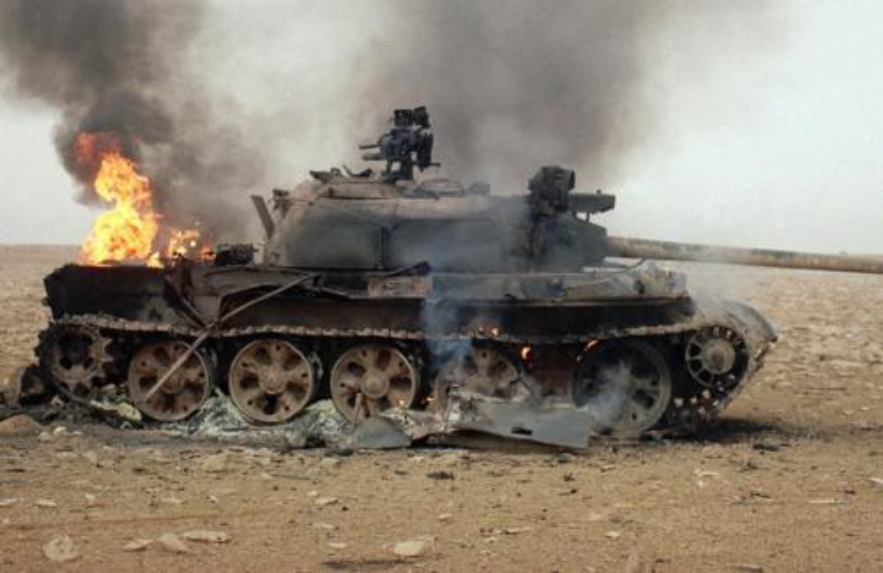 海湾战争，萨达姆敢和美国正面刚，底气在哪？