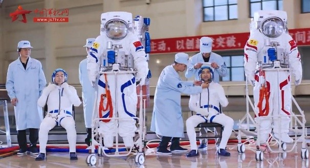 ȫ���3��������������������۶������գ����ϴ�ѧ�е���Ҫ����