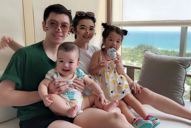 吴雅婷发文否认王栎鑫出轨！为什么大众就不相