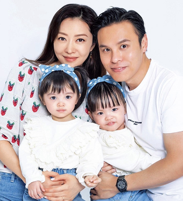 熊黛林送名表为郭可颂庆生，价值30万港元，哄得富豪丈夫相当高兴