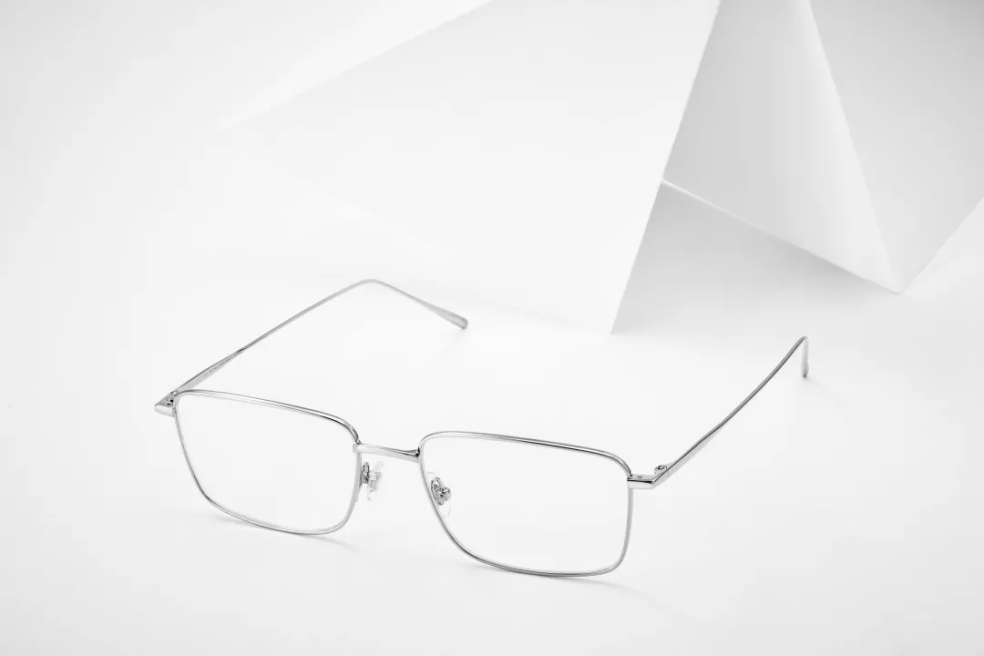 D.F.WEBER 钯银贵金属眼镜系列2021 展现灵动之美