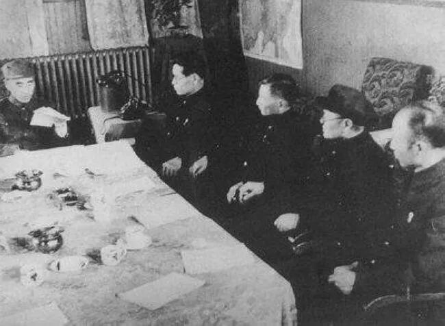 主张不出兵的高岗，为何在抗美援朝结束后，反被彭德怀称为功臣？