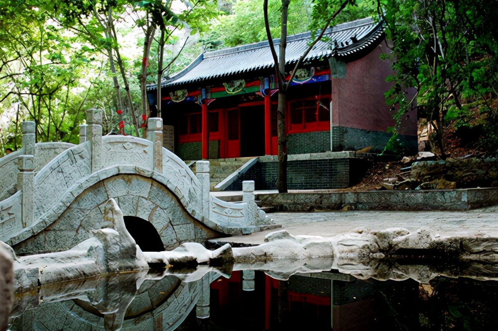 北京这个景区被称为北方张家界，风景优美程度媲美张家界美景