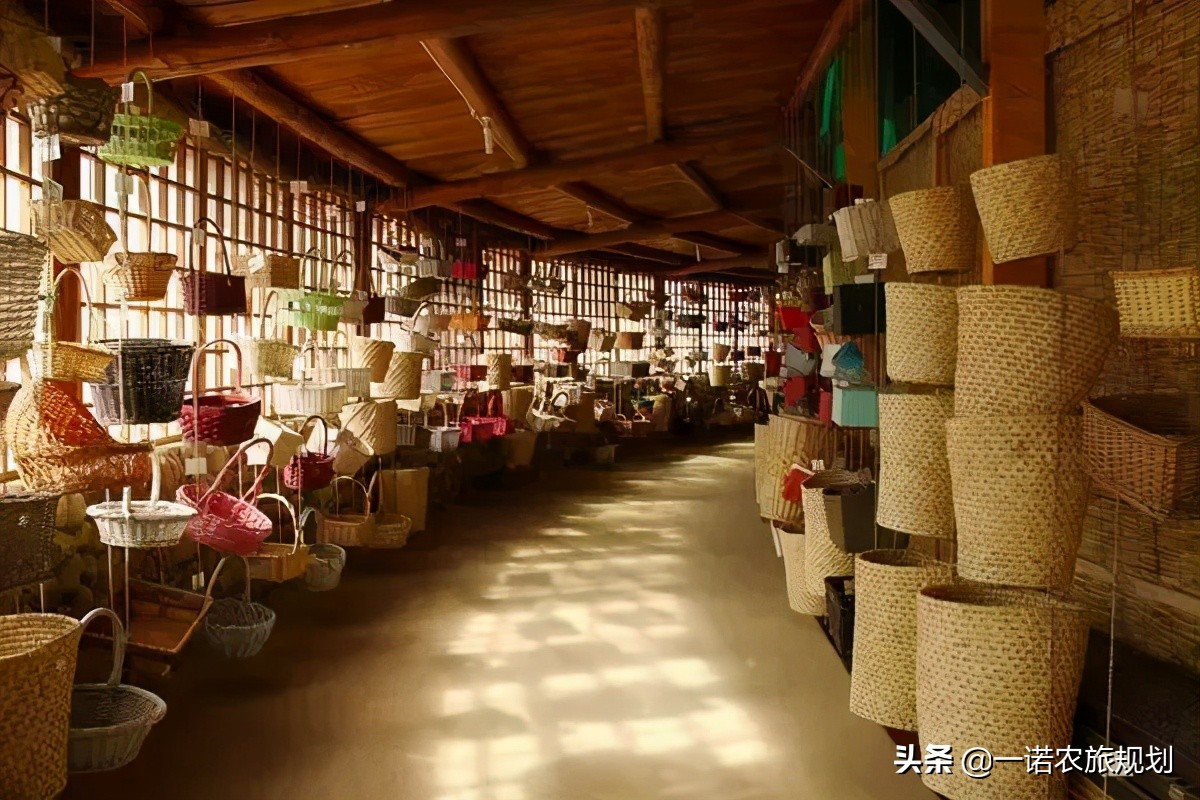 鄉(xiāng)村旅游與一、二、三產(chǎn)業(yè)如何融合？