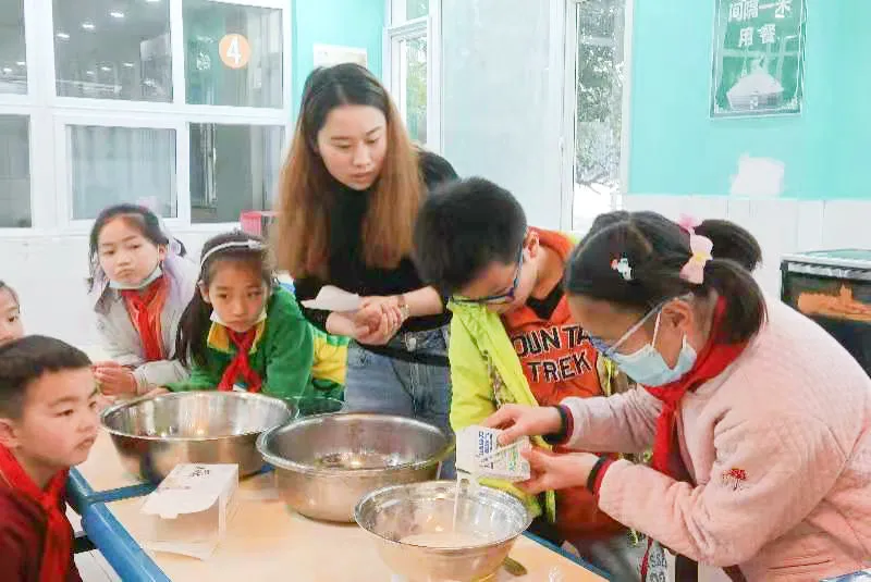 成都市双流区东升迎春小学乡村少年宫暨项目制社团活动