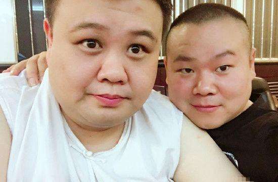 岳云鹏520表白找错人，老婆郑敏在线追问，搭档孙越无辜躺枪