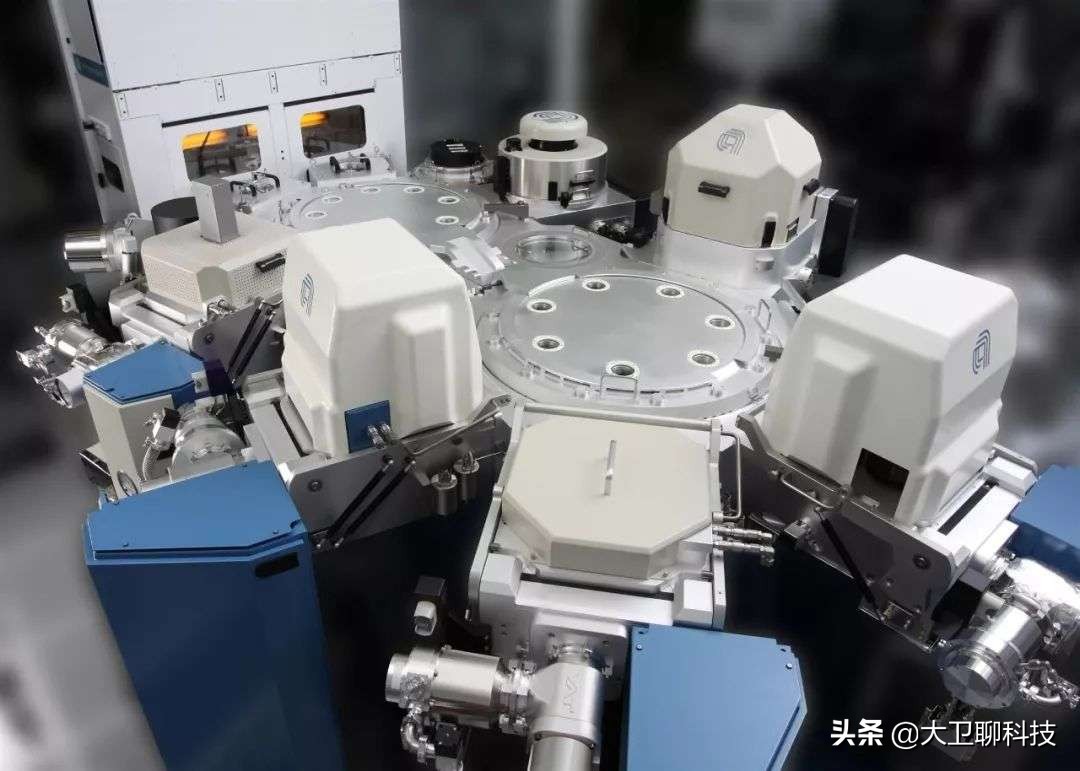 弯道超车台积电？果然是大佬，中芯国际梁孟松