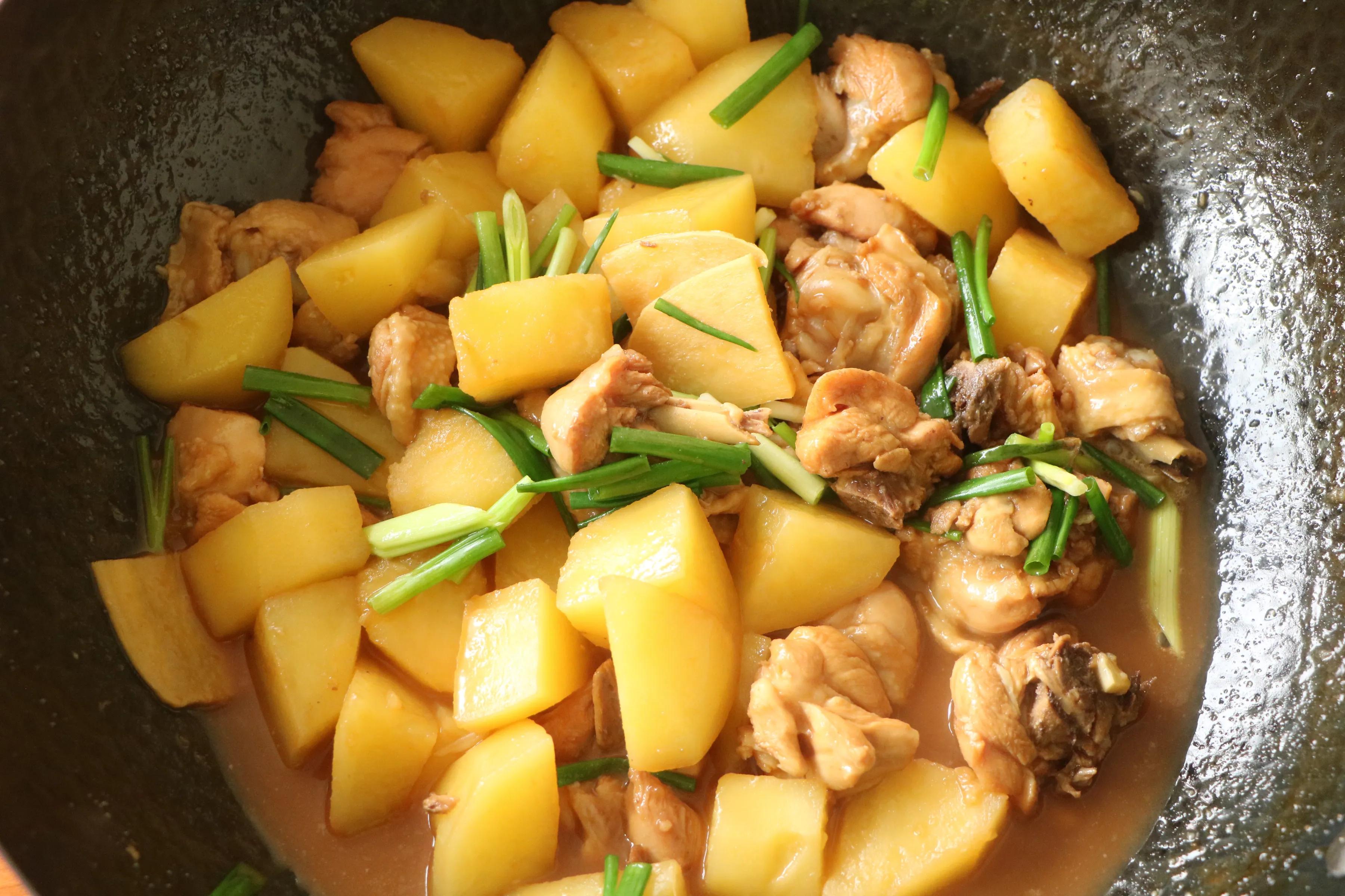 天气热没食欲，一定要试试这道菜，汤汁多好下饭，一周吃3次不腻