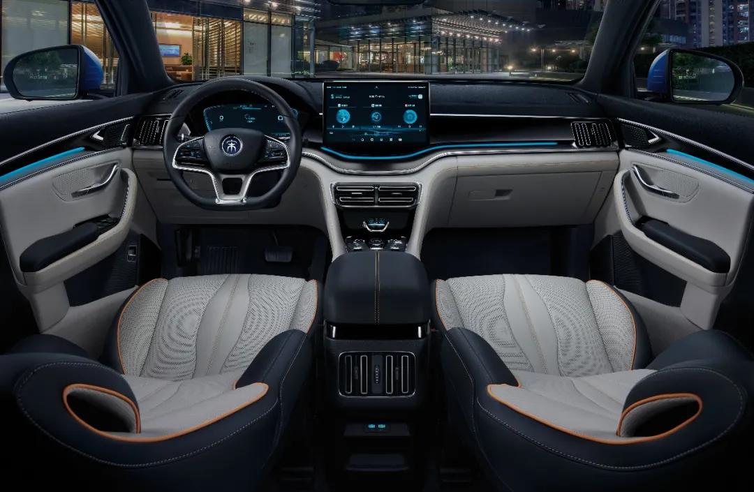 续航1200公里、可上绿牌，比亚迪宋PLUS插混车只卖15万