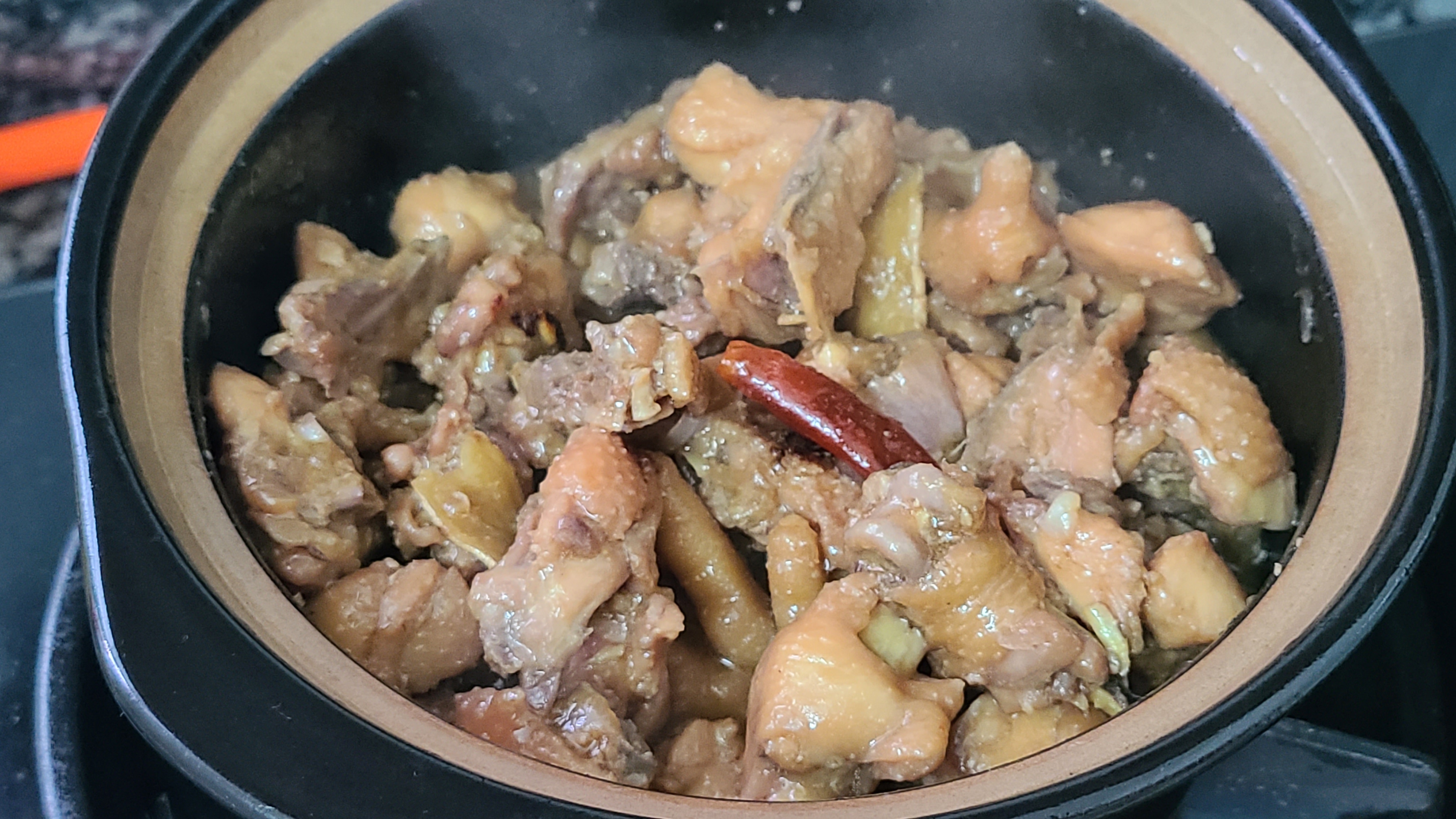 天氣冷了，就喜歡吃這一道家常菜，簡單美味，越吃越想吃