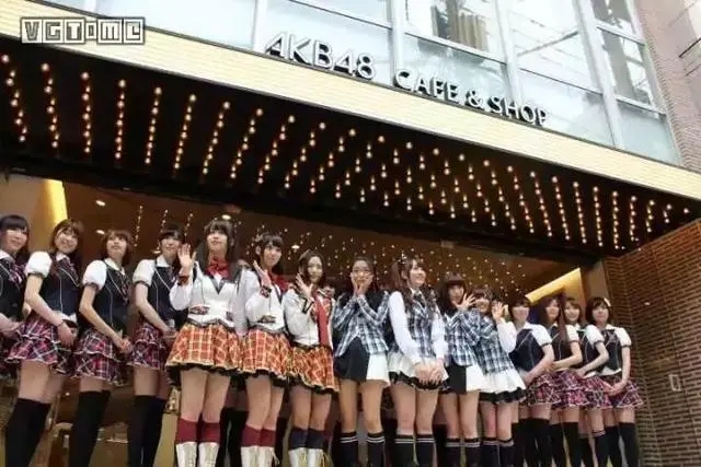 日本"女仆"健身房火了，满场丰胸翘臀，