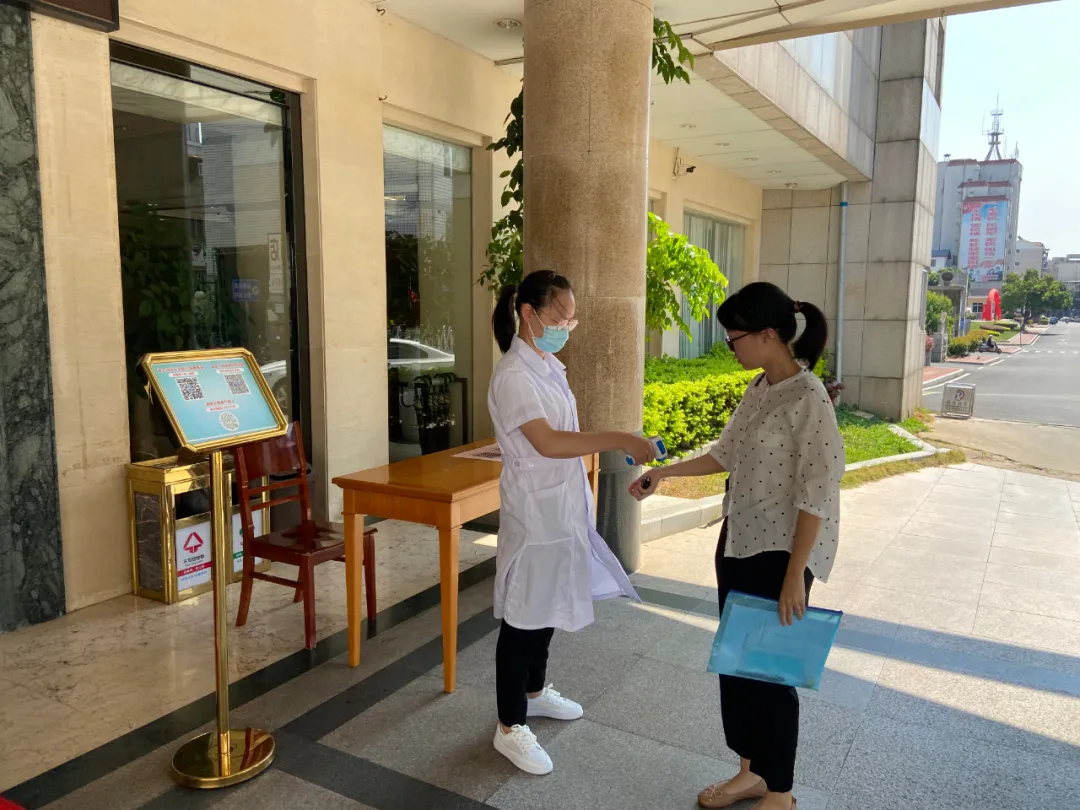 「勇担新使命 奋进新征程」出席中国共产党连城县第十四次代表大会的代表向大会报到