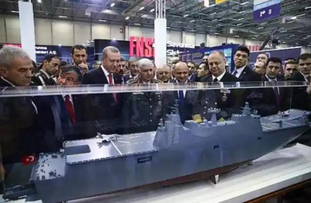 满载排水量28000吨航母，可搭载12架F35B战机，最快