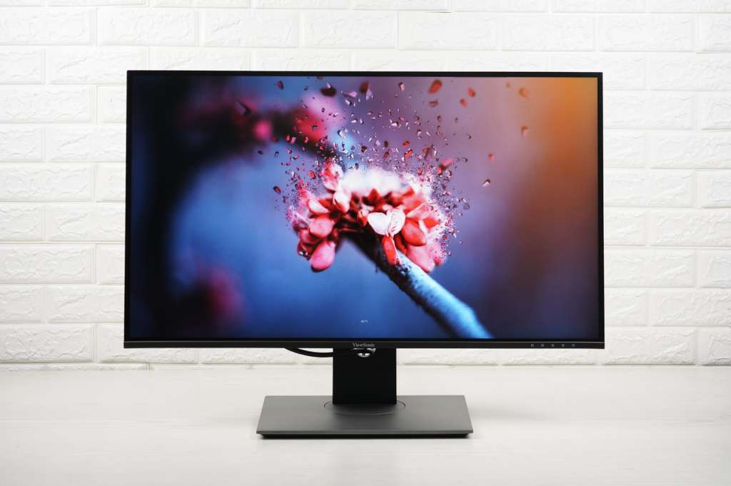 谁说优秀的做工不能和性价比对等？优派VX2780-2K-HD评测