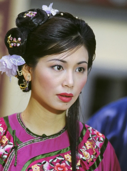 《鹿鼎记》10位主演近况：男三离婚4次，“二老