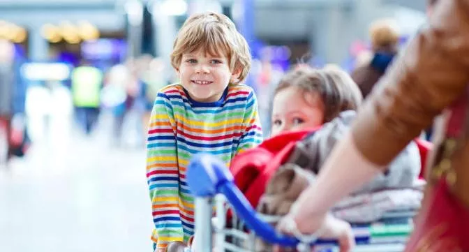 “没有一种爱需要用暴力来表达!”国际不打小孩日