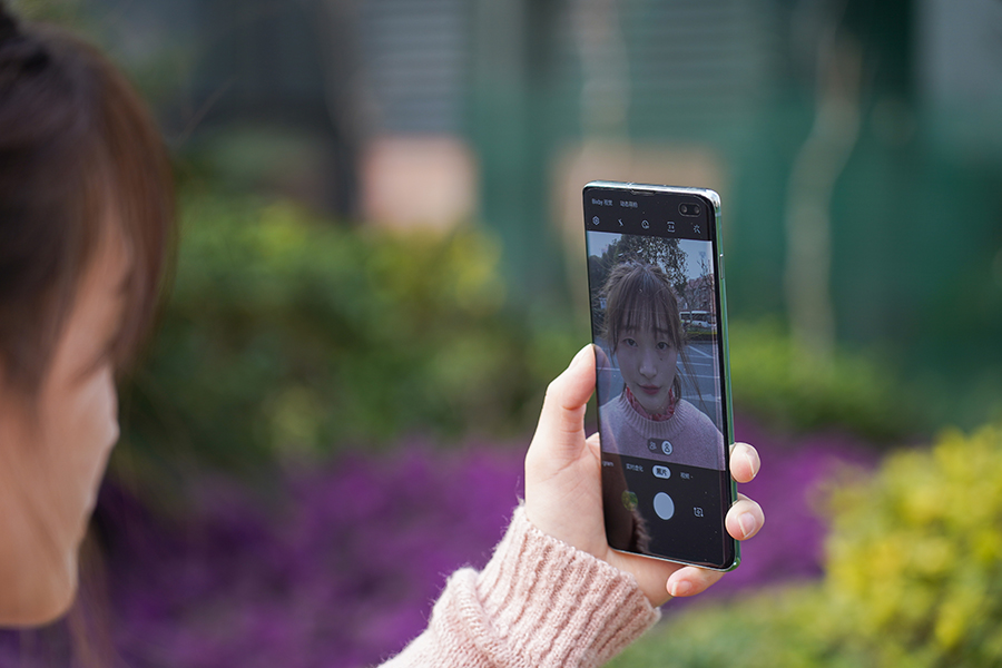 迄今为止最好的智能手机——三星Galaxy S10+评测
