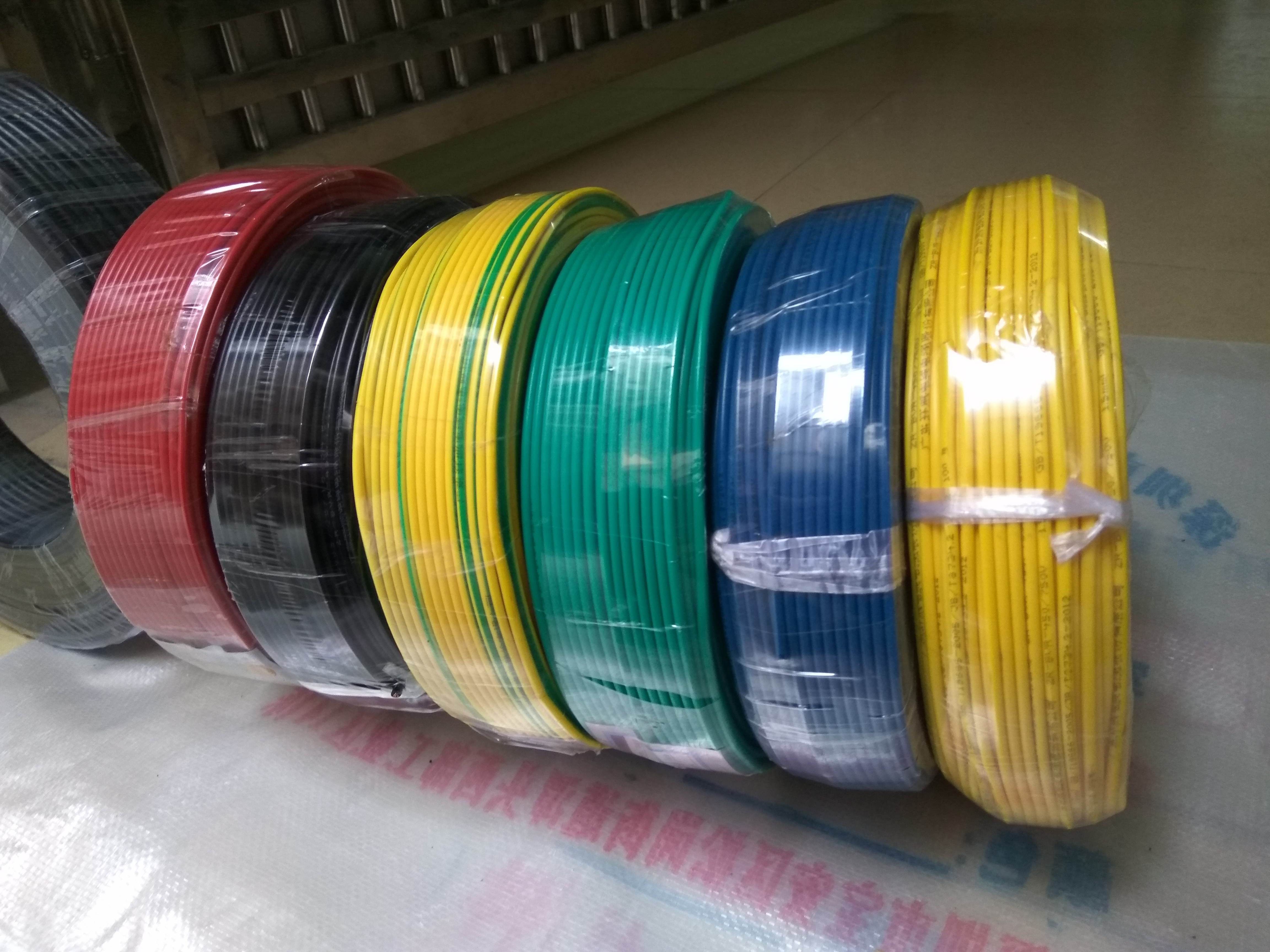 家庭電路用多大的電線？電線越粗越好嗎？錯(cuò)了，老電工是這樣做的