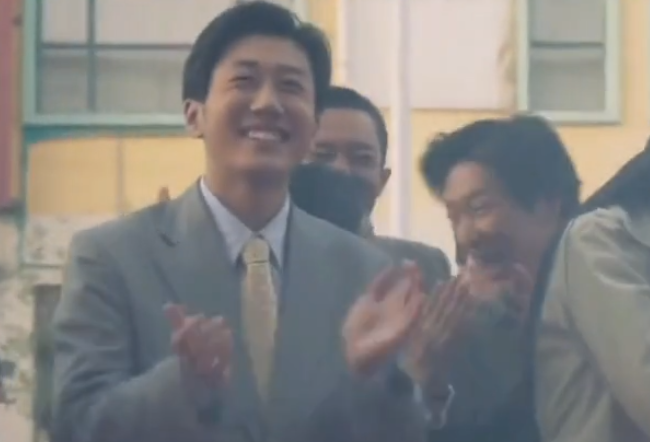 马得福|《山海情》大结局 马得福老婆产子水花老公截肢后重新站起来了