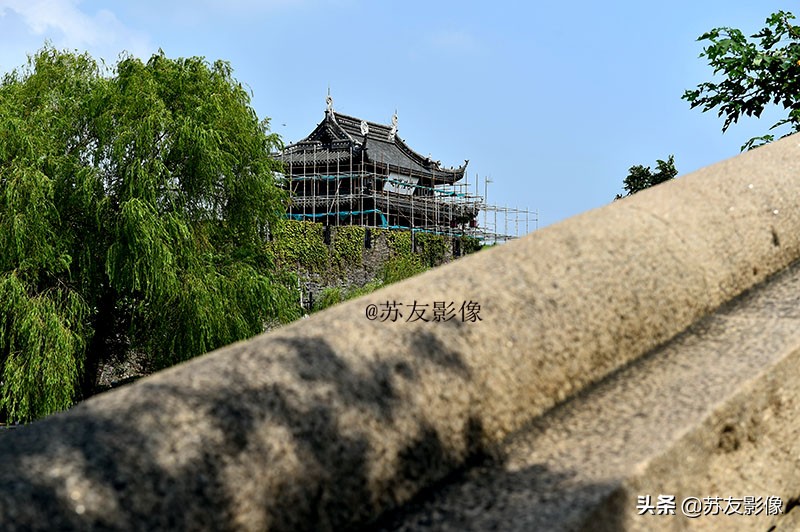 中国唯一保留完整的水陆古城门—盘门