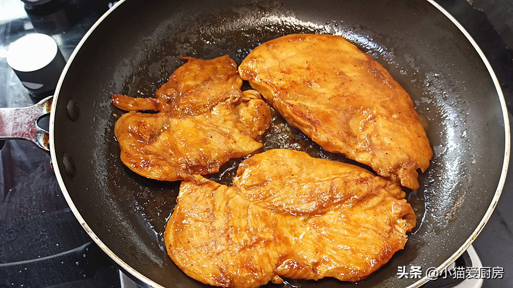 图片[8]-教你香煎鸡胸肉的做法 肉质软嫩不发柴 比买的鸡排好吃 真香-起舞食谱网