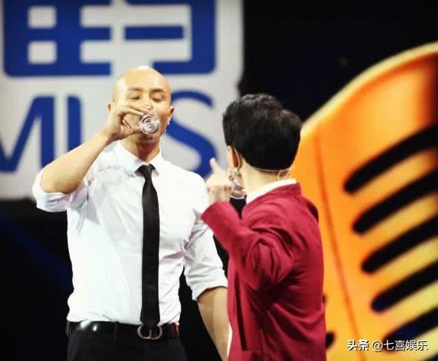 当初在台上喝醉，怒骂金星和鲁豫的乐嘉，现在