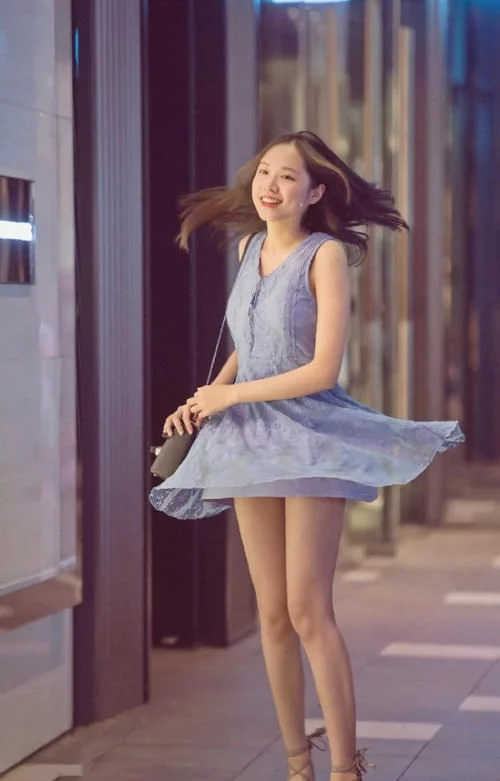 街拍：现在小姐姐都有大长腿的吗？第7个美女身