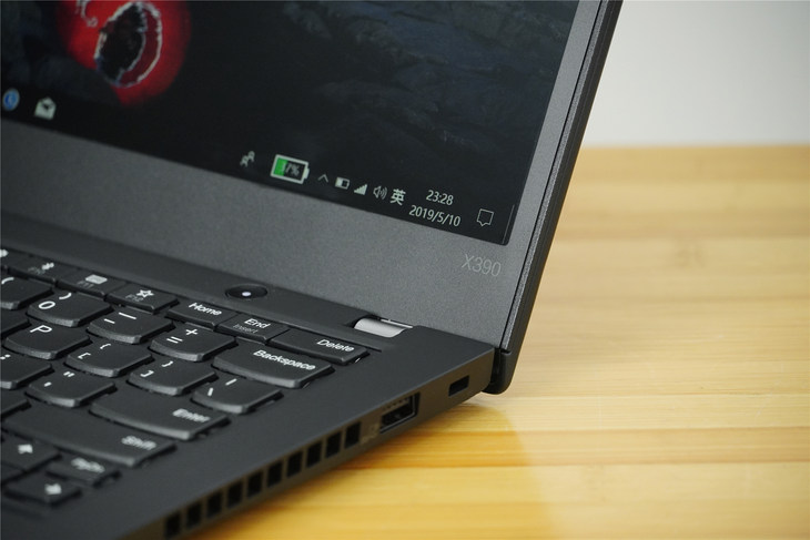 ThinkPad X390 4G版全解析：这个“小黑”有点不一样