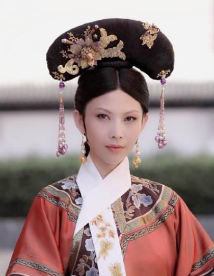 蔡少芬张晋香港豪宅曝光，全屋只有80平，装修得温馨又舒适