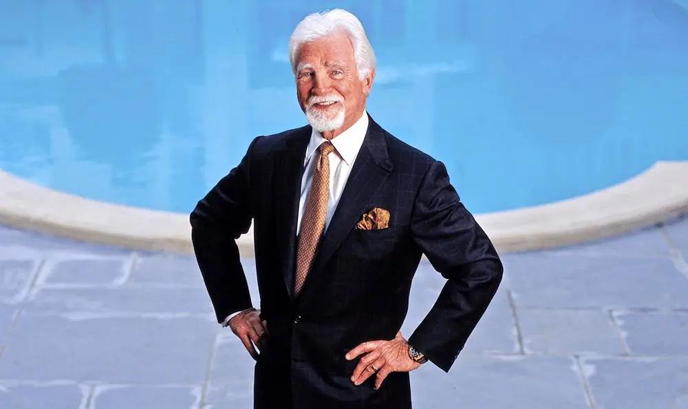 AMD����ʮ���ٴ�ΰ��