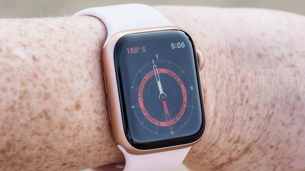 Galaxy Watch 3 vs Apple Watch 5：哪种更值得拥有