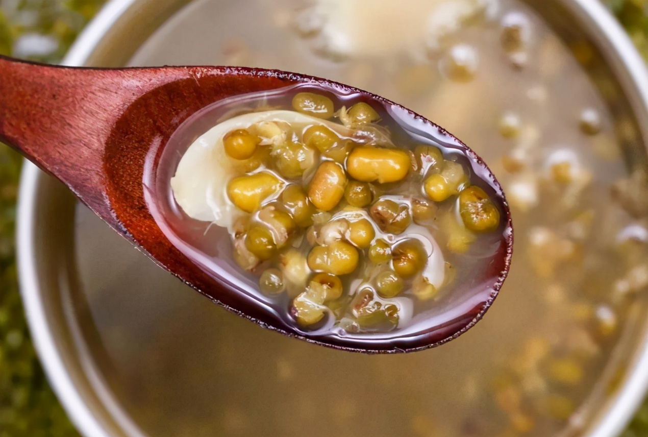 煮綠豆湯，總是耗費太長時間怎麼辦？ 學會一個妙招，十分鐘煮好