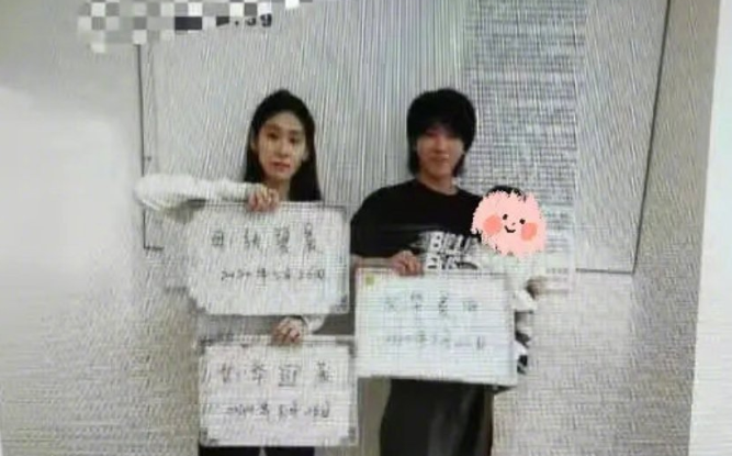 集体|华晨宇粉丝集体脱粉 表示太突然了跟人设不符