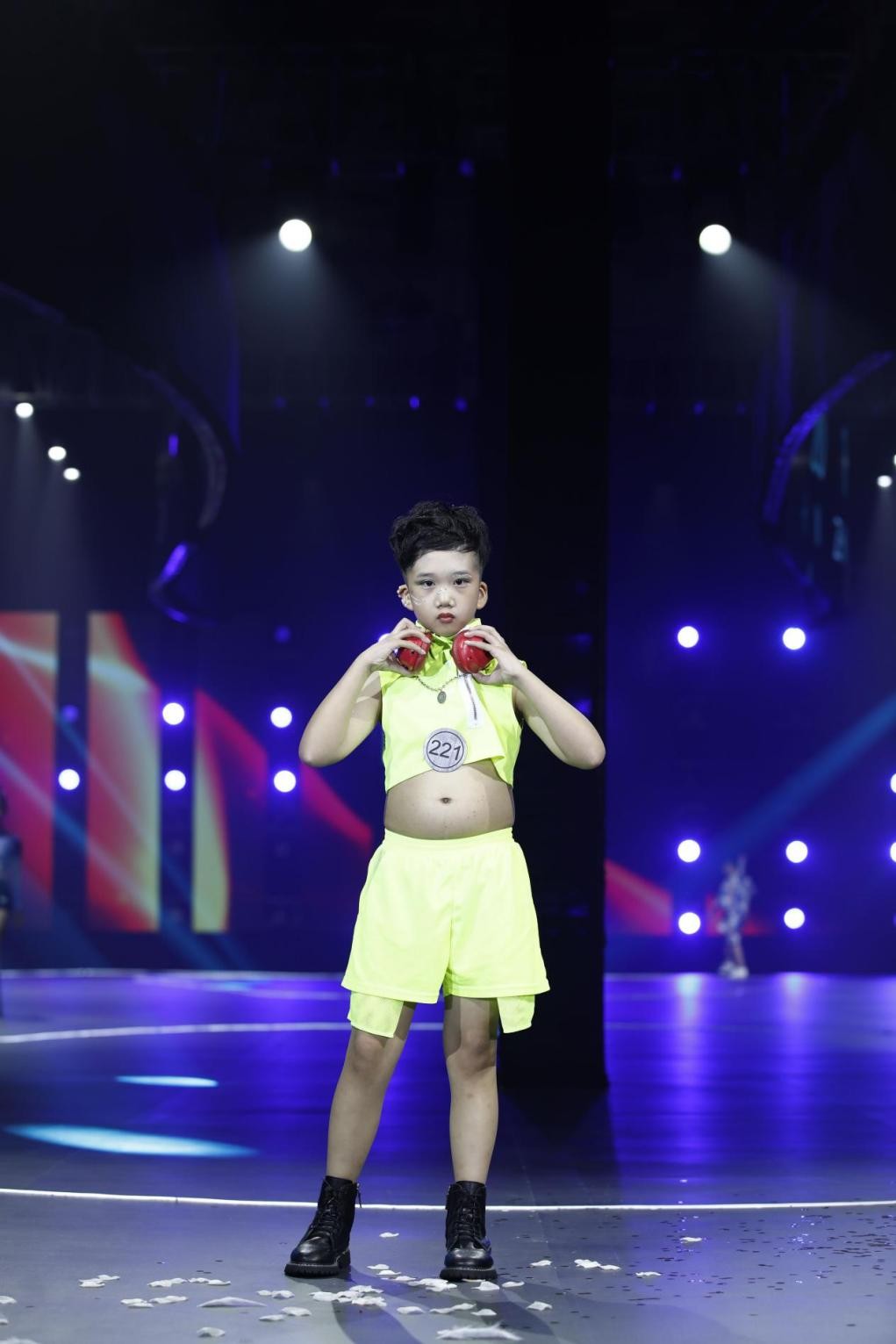 2021精英童模超级联赛官方发言人——童昭维