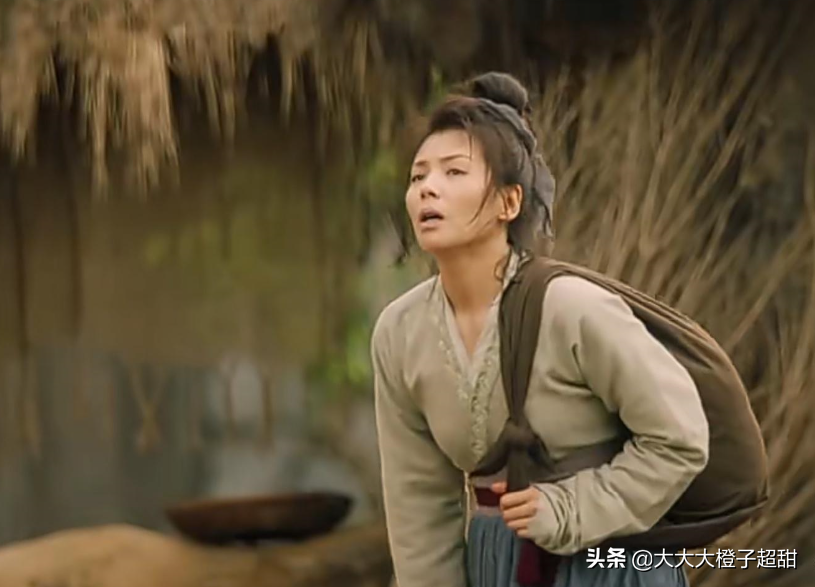 刘涛翻车了，被网友吐槽：不是少女，就别强行“装嫩”