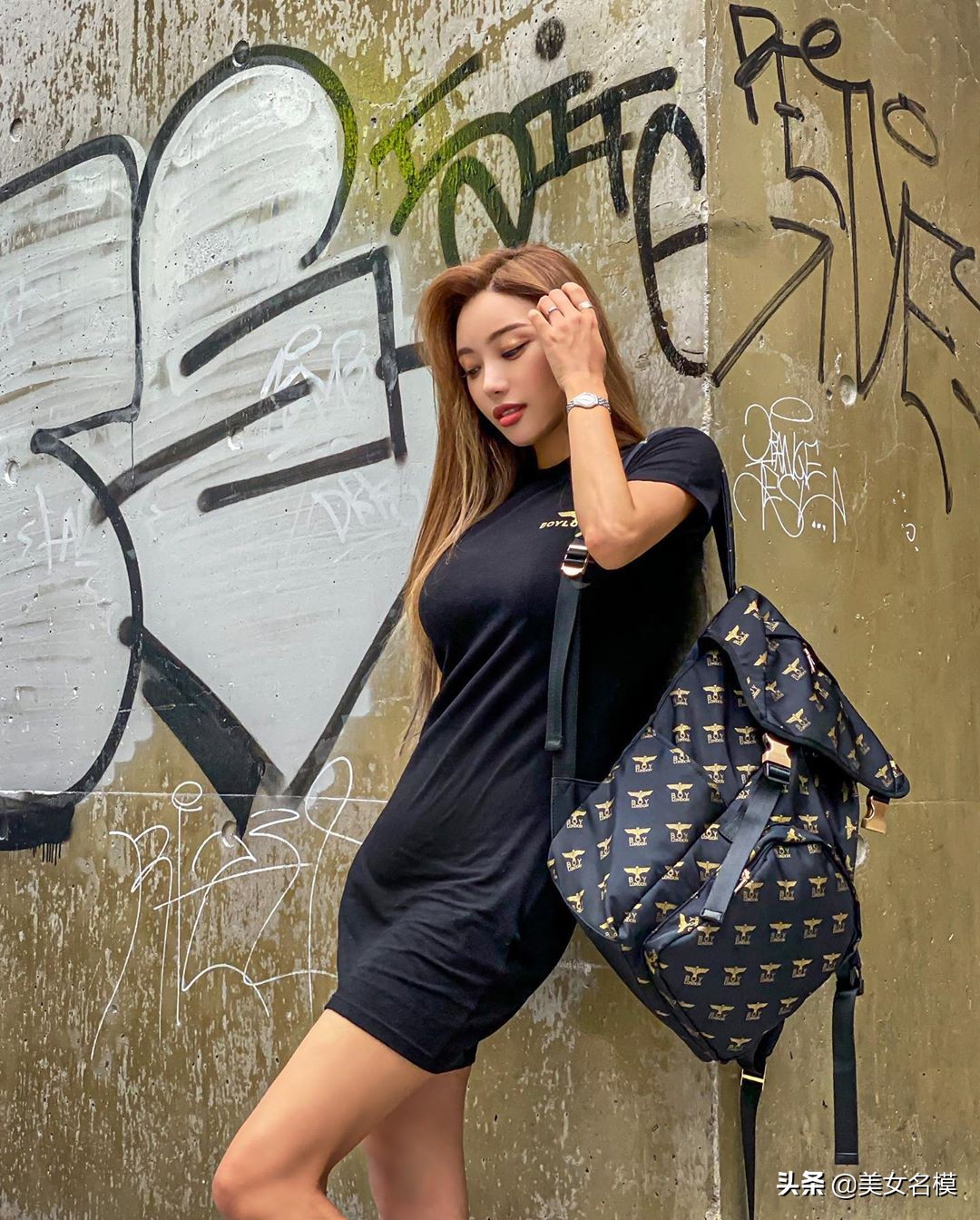 韓國最美平面模特Ssovely，輕鬆駕馭各種穿搭