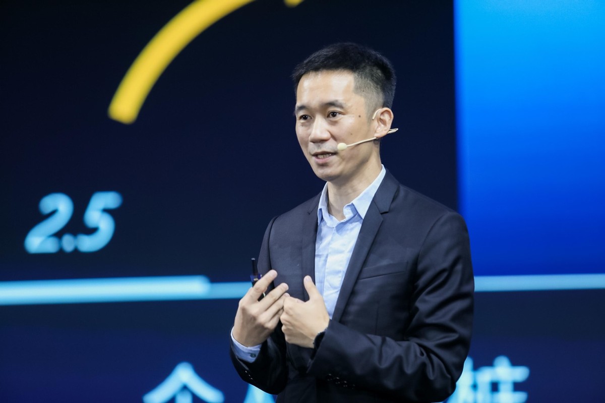 为老百姓美好出行而生，雷丁芒果《中餐厅5》指定款上市