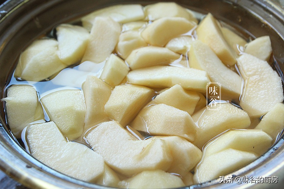 秋天，遇到此水果我一买就是十斤，做成健康零食，酸甜软糯吃不够