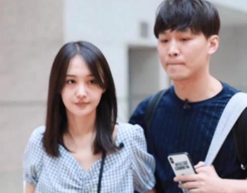 一天连发4条微博回怼郑爽，胡彦斌为什么会有这