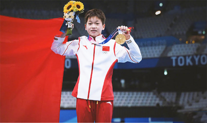 全红婵穿裙子好可爱，一本正经的萌宠范，实力“杏歌”，圈粉无数