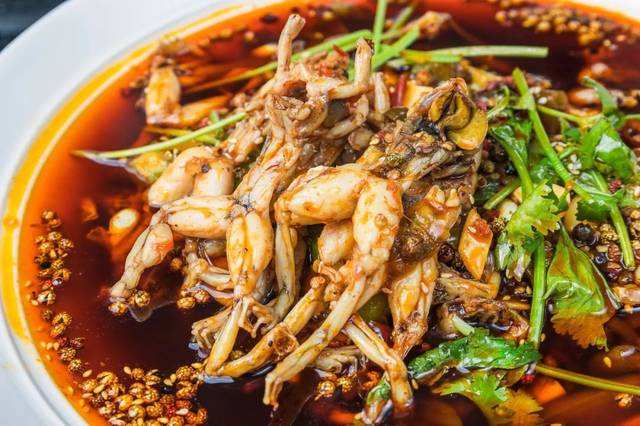 什么是重庆江湖菜？这些特色麻辣美食，一道菜就可以撑起一桌菜