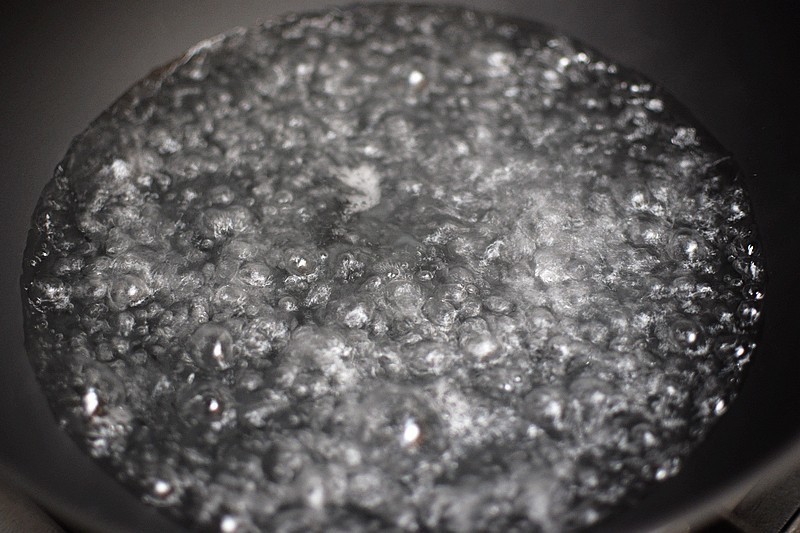 复刻千年传承的铁器 三禾窒氮轻铁锅