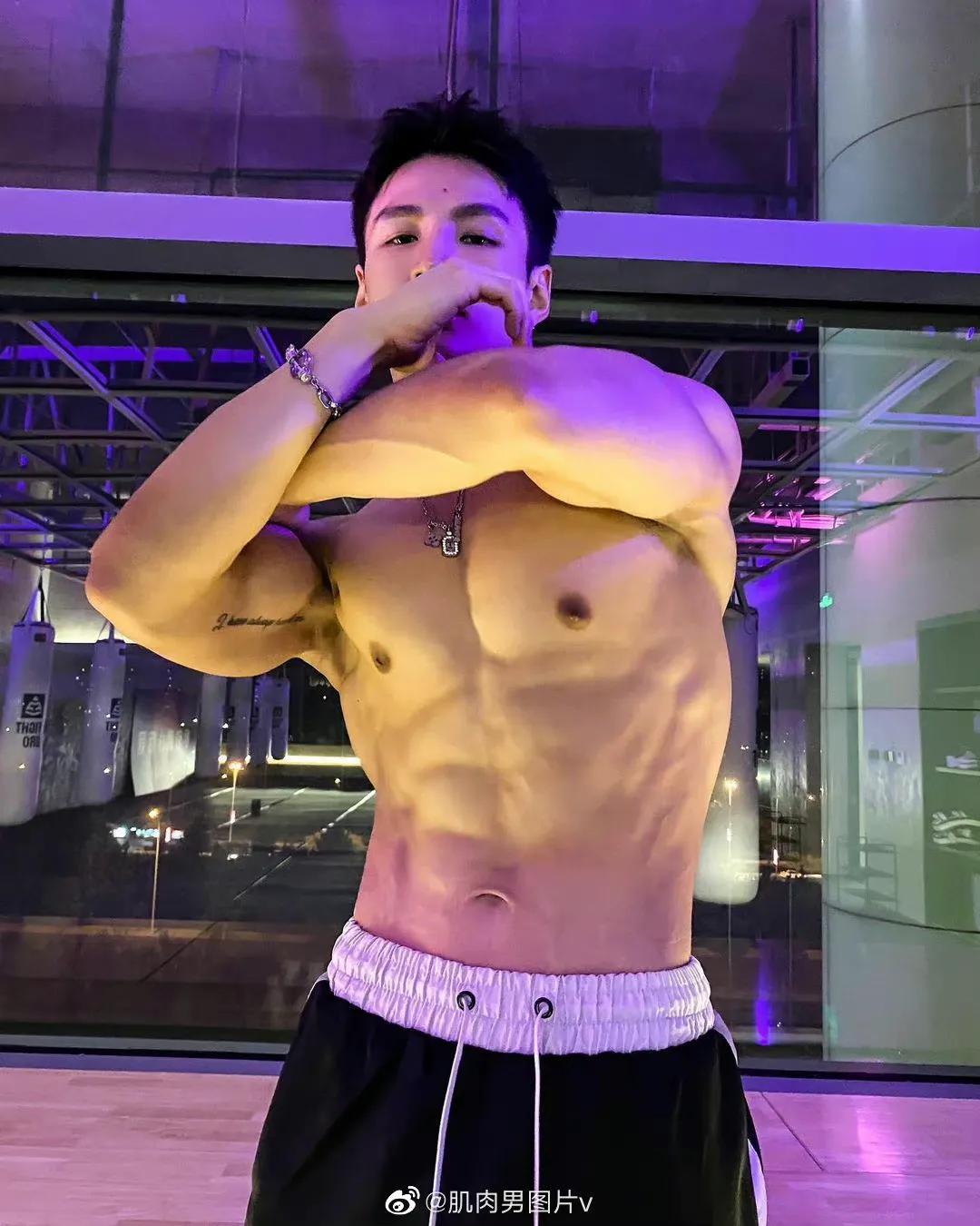 型男写真集 Mp头条