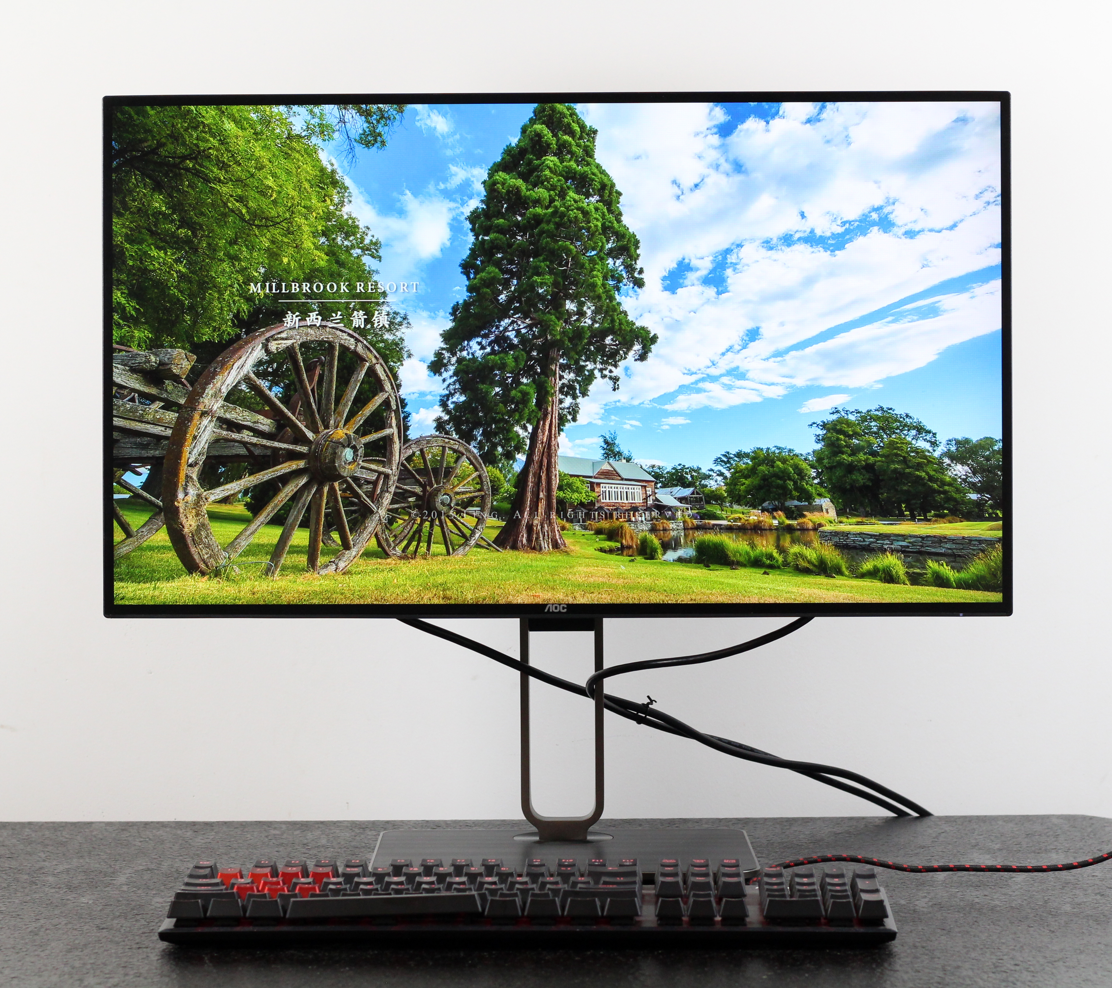 AOC Q27U2显示器评测：为创作者提供的一块好屏