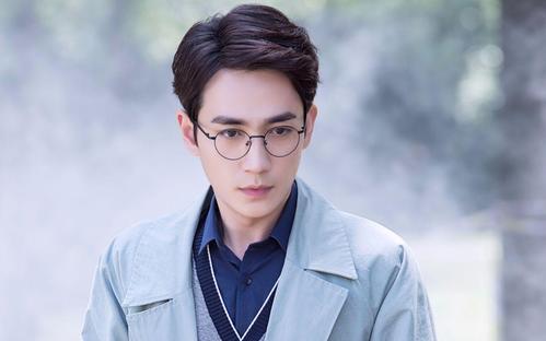 2020年最火的8大男星，肖战任嘉伦上榜，最火的他