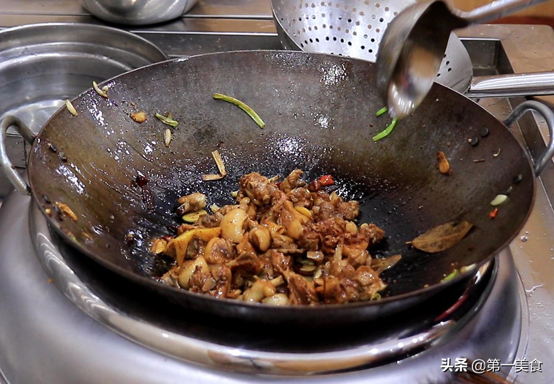 图片[8]-【腐竹焖鸭】做法步骤图 出锅鲜香四溢 鲜嫩入味-起舞食谱网