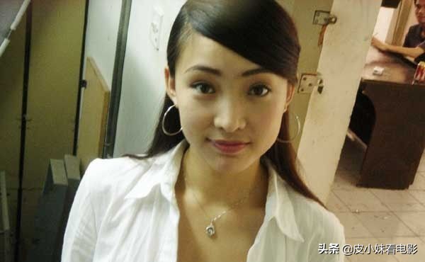 白静：本该前途无量，却落得这下场，三刀死在了丈夫的面前