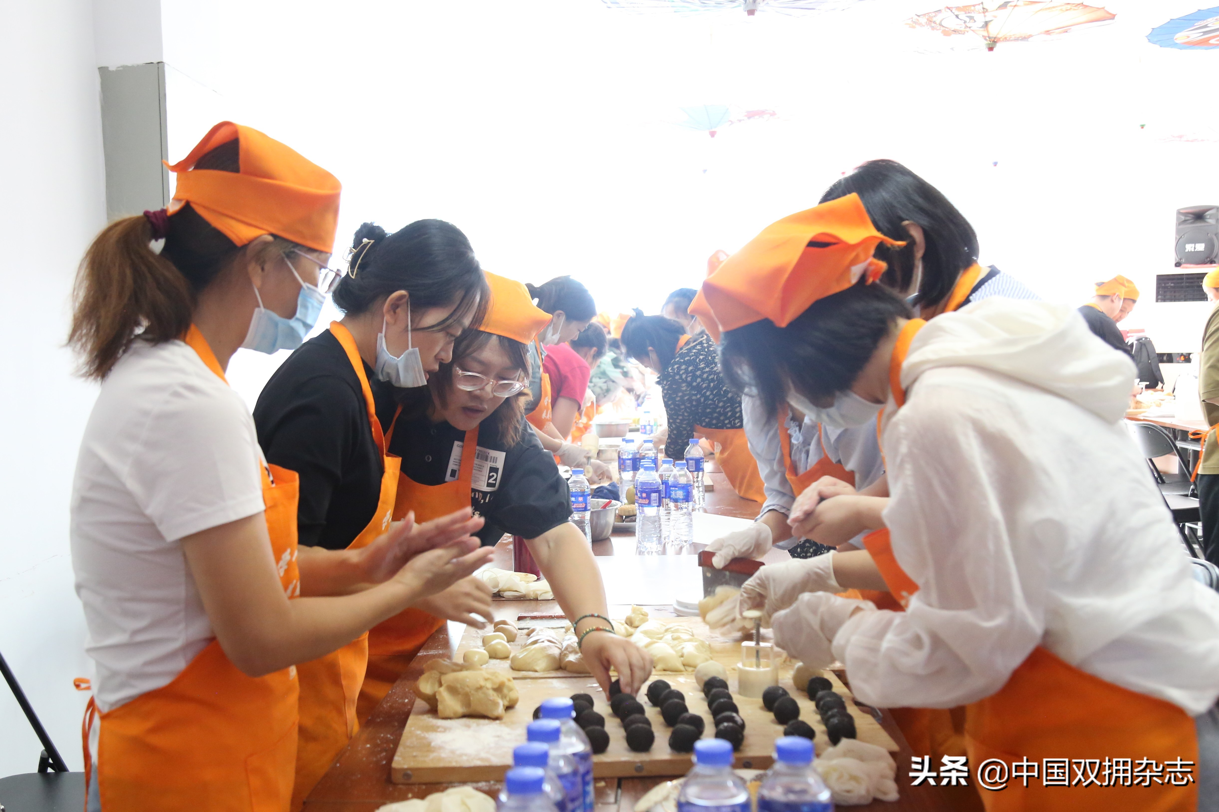 情浓中秋,北京通州邀请军属品月饼